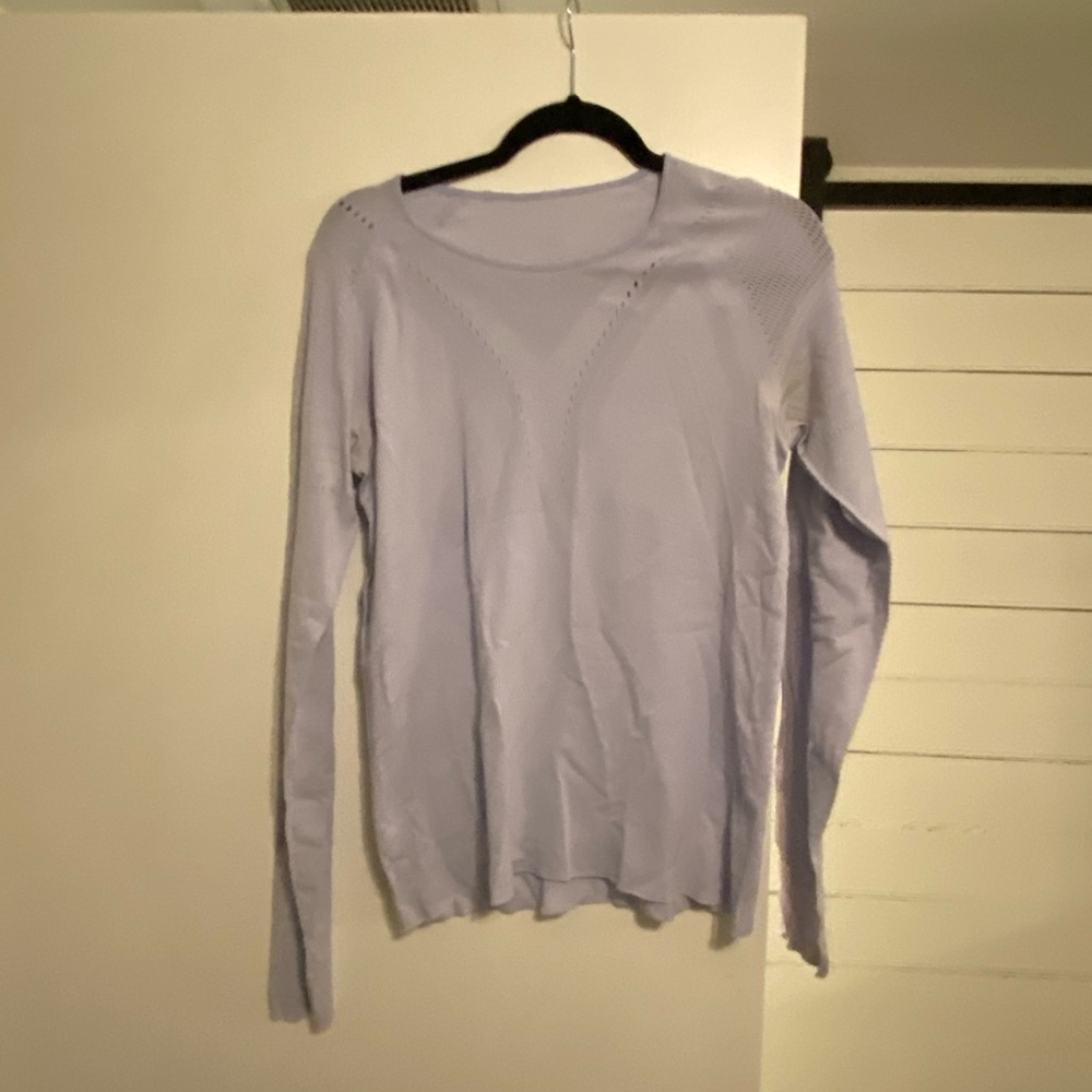 Lululemon top